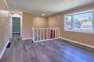 7 Jackson St, Ayer, MA 01432 - Photo 8