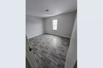 526 Third Street #6, Fall River, MA 02721 - Photo 6