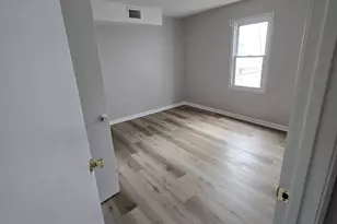 526 Third St, Fall River, MA 02721 - Photo 8