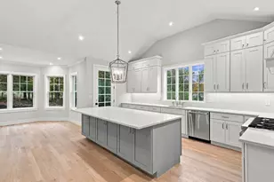 177 A Edmands Rd, Framingham, MA 01701 - Photo 12
