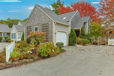 11 Gold Leaf Ln #11, Mashpee, MA 02649 - Photo 1
