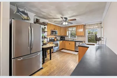 14 Windsor Street, Methuen, MA 01844 - Photo 10