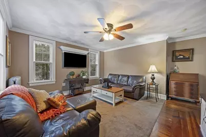 14 Windsor Street, Methuen, MA 01844 - Photo 8