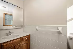 4 Garrison Ln, Southborough, MA 01772 - Photo 22