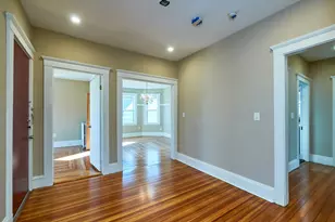 17 Mt Ida Rd, Boston, MA 02122 - Photo 4