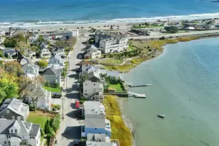 29A Bay St, Hull, MA 02045 - Photo 4