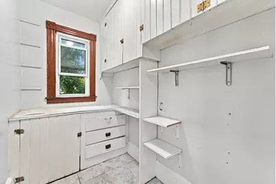 190 Oak St, Springfield, MA 01151 - Photo 6