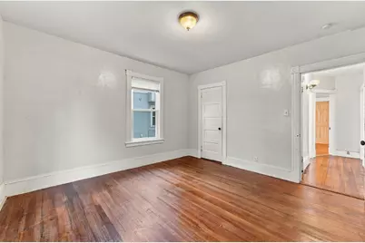 190 Oak St, Springfield, MA 01151 - Photo 16