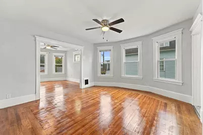 190 Oak St, Springfield, MA 01151 - Photo 8