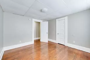 474 Liberty St, Springfield, MA 01104 - Photo 8