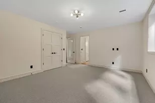 6 Holworthy Terrace, Cambridge, MA 02138 - Photo 34