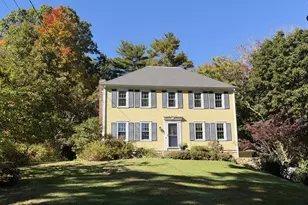 865 Moraine St, Marshfield, MA 02050 - Photo 1