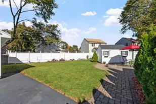 10 Water St, Dracut, MA 01846 - Photo 34