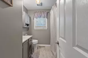 10 Water St, Dracut, MA 01846 - Photo 26