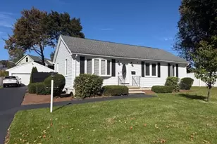 10 Water St, Dracut, MA 01846 - Photo 1