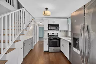 1020 Shirley St, Winthrop, MA 02152 - Photo 8