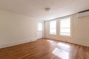 30 Chestnut St, Fitchburg, MA 01420 - Photo 2