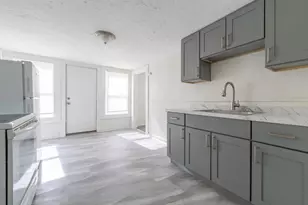 30 Chestnut St, Fitchburg, MA 01420 - Photo 8