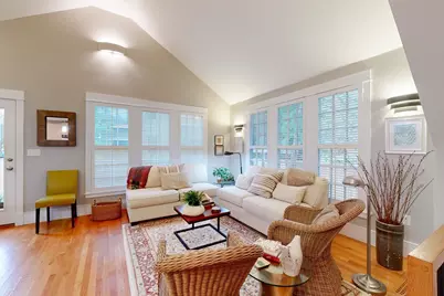 18 Hazel Street, Cambridge, MA 02138 - Photo 2