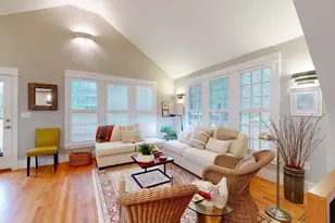 18 Hazel St, Cambridge, MA 02138 - Photo 2