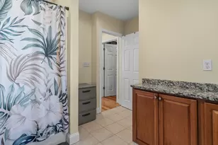 11 Blossom St, Lowell, MA 01852 - Photo 18