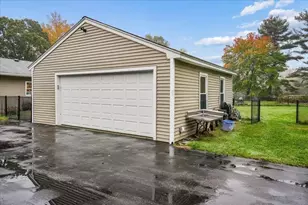 8 Brown Rd, Shirley, MA 01464 - Photo 38