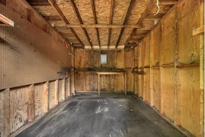 72 Leeds St, Worcester, MA 01606 - Photo 40