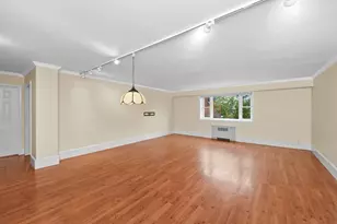 131 Sewall Ave, Brookline, MA 02446 - Photo 8