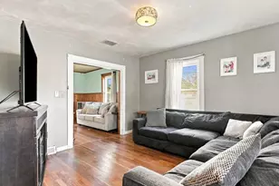 111 Packard St, Hudson, MA 01749 - Photo 8