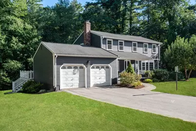 45 Woodmere Dr, Sudbury, MA 01776 - Photo 2