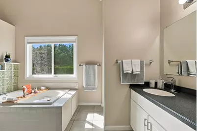 139 Captain Eames Cir #139, Ashland, MA 01721 - Photo 22