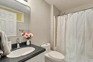 139 Captain Eames Cir, Ashland, MA 01721 - Photo 28
