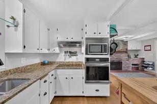 193 Chestnut St, Foxboro, MA 02035 - Photo 10