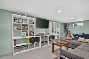 6 Prospect Hill St, Taunton, MA 02780 - Photo 22