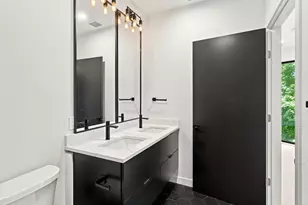 22 High St, Boston, MA 02122 - Photo 4