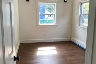 29 Seafoam Ave, Winthrop, MA 02152 - Photo 6