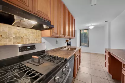 12 Shrewsbury Green Dr #C, Shrewsbury, MA 01545 - Photo 4