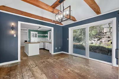 84 Elm St, Blackstone, MA 01504 - Photo 10