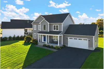 8 Lannister Ln, Seekonk, MA 02771 - Photo 2