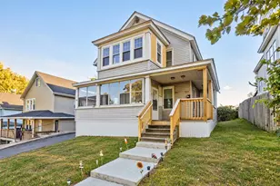 559-561 Wilbraham Rd, Springfield, MA 01109 - Photo 2