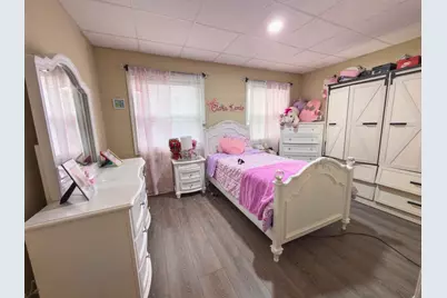 105 Chestnut St, Lowell, MA 01852 - Photo 30