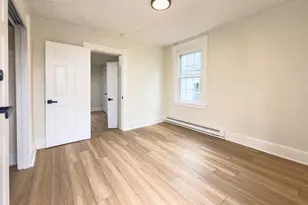105 Chestnut St, Lowell, MA 01852 - Photo 12