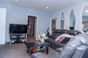 105 Chestnut St, Lowell, MA 01852 - Photo 24