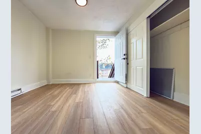 105 Chestnut St, Lowell, MA 01852 - Photo 18