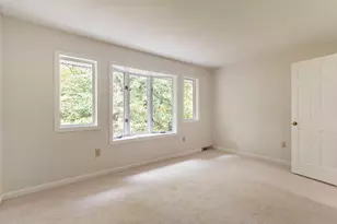 1005 Sherwood Forest Ln, Saugus, MA 01906 - Photo 14