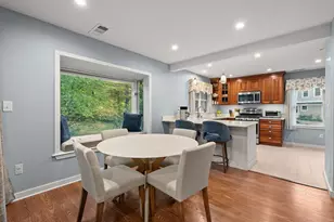 16 Holly Ct, Rockland, MA 02370 - Photo 4
