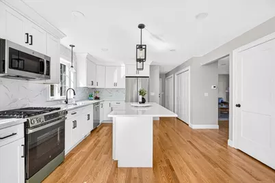 49 Thompson St, Middleborough, MA 02346 - Photo 6