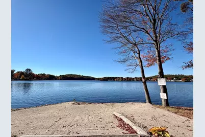 27 Tiffany Cir #27, Millbury, MA 01527 - Photo 14