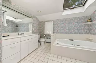 102 Central St, Hingham, MA 02043 - Photo 16