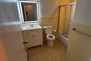 25 Skyline Dr, Braintree, MA 02184 - Photo 6